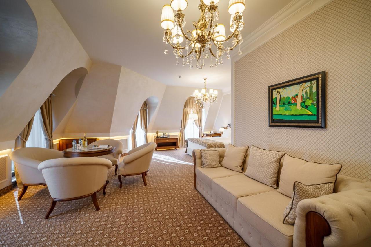 Residence City Garden - Certificate Of Excellence Top 10 Best Five-Stars City Hotels For 2024 Awarded By Htif 普罗夫迪夫 外观 照片