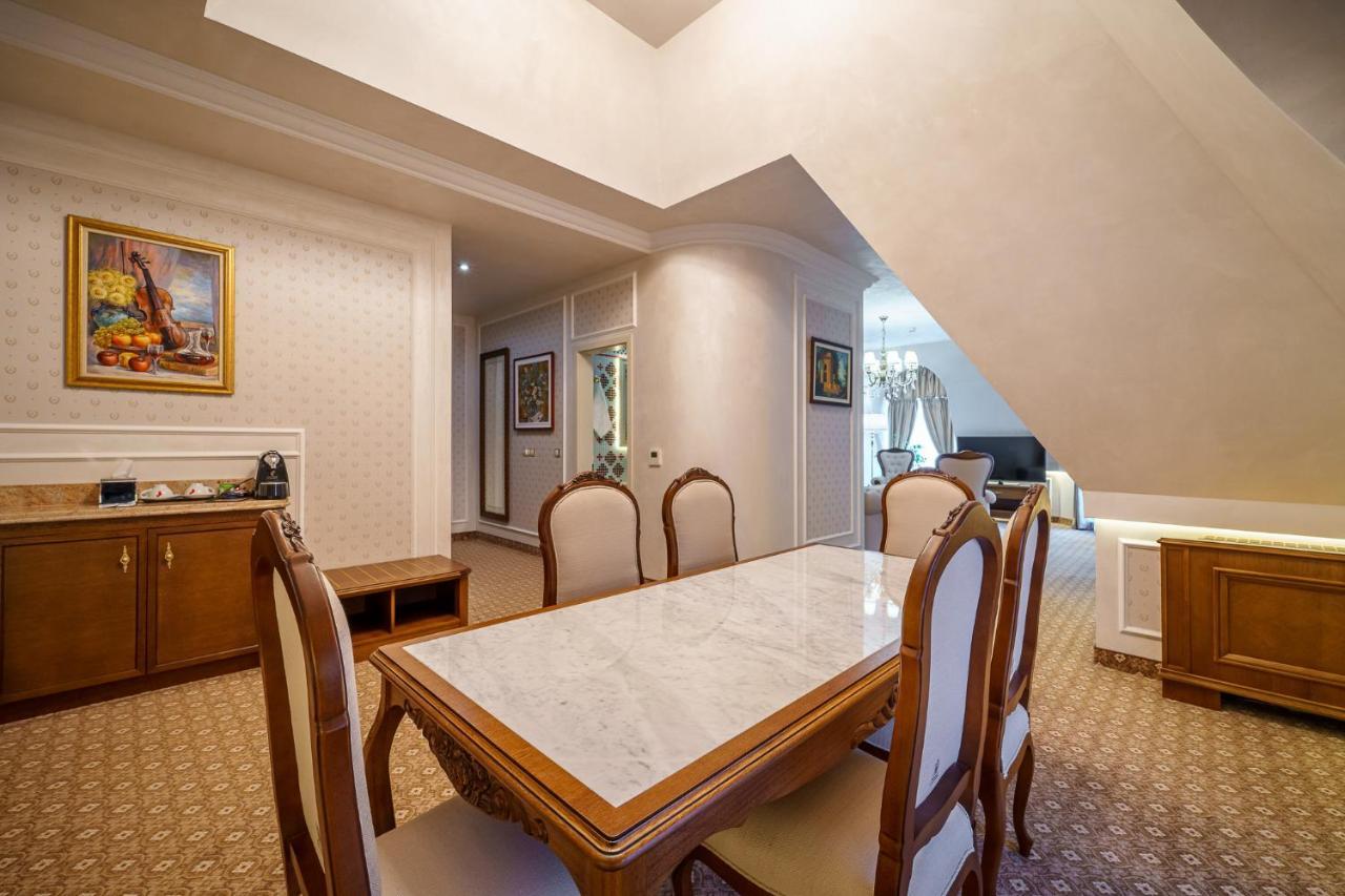 Residence City Garden - Certificate Of Excellence Top 10 Best Five-Stars City Hotels For 2024 Awarded By Htif 普罗夫迪夫 外观 照片