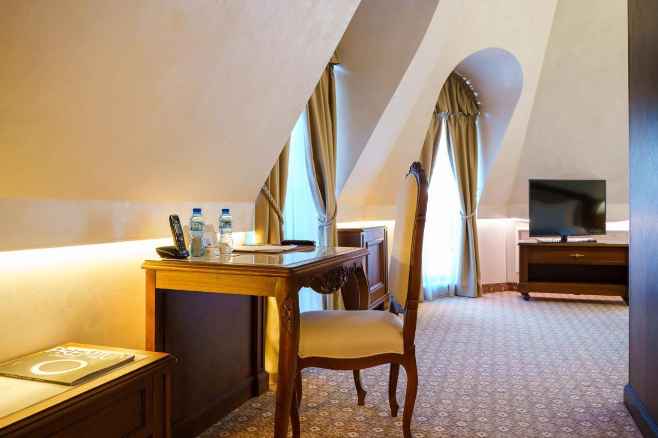 Residence City Garden - Certificate Of Excellence Top 10 Best Five-Stars City Hotels For 2024 Awarded By Htif 普罗夫迪夫 外观 照片