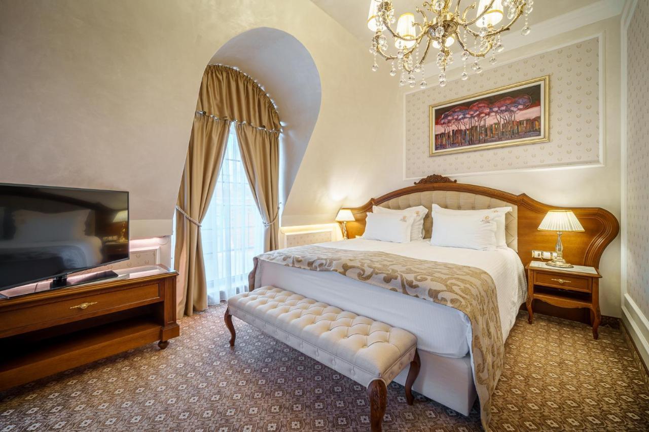 Residence City Garden - Certificate Of Excellence Top 10 Best Five-Stars City Hotels For 2024 Awarded By Htif 普罗夫迪夫 外观 照片