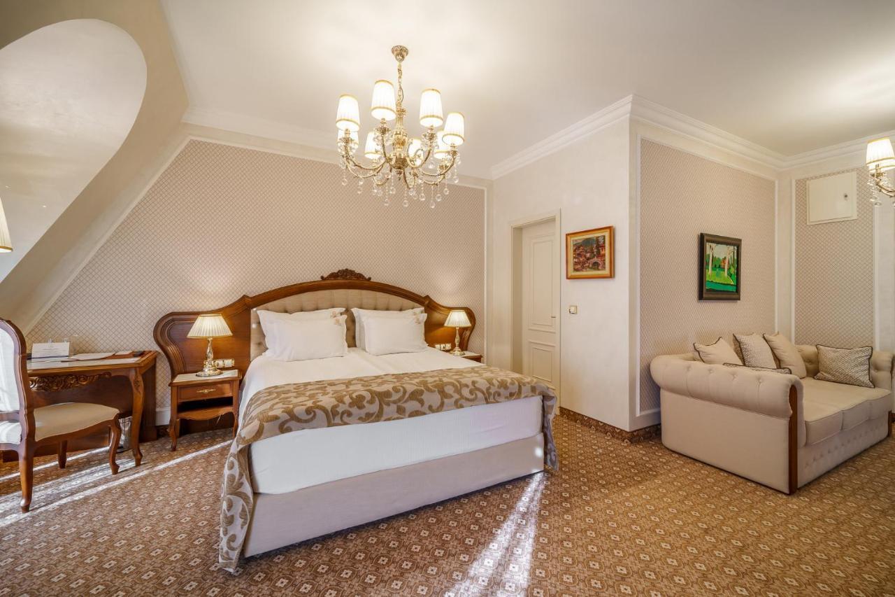 Residence City Garden - Certificate Of Excellence Top 10 Best Five-Stars City Hotels For 2024 Awarded By Htif 普罗夫迪夫 外观 照片