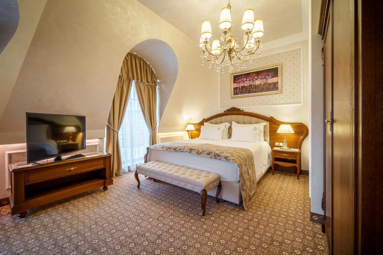 Residence City Garden - Certificate Of Excellence Top 10 Best Five-Stars City Hotels For 2024 Awarded By Htif 普罗夫迪夫 外观 照片