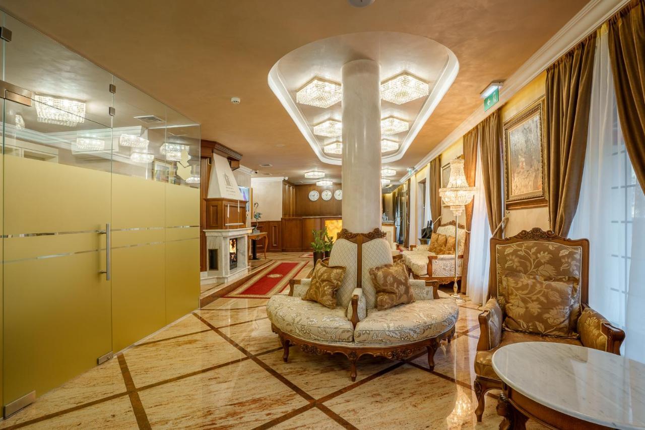 Residence City Garden - Certificate Of Excellence Top 10 Best Five-Stars City Hotels For 2024 Awarded By Htif 普罗夫迪夫 外观 照片