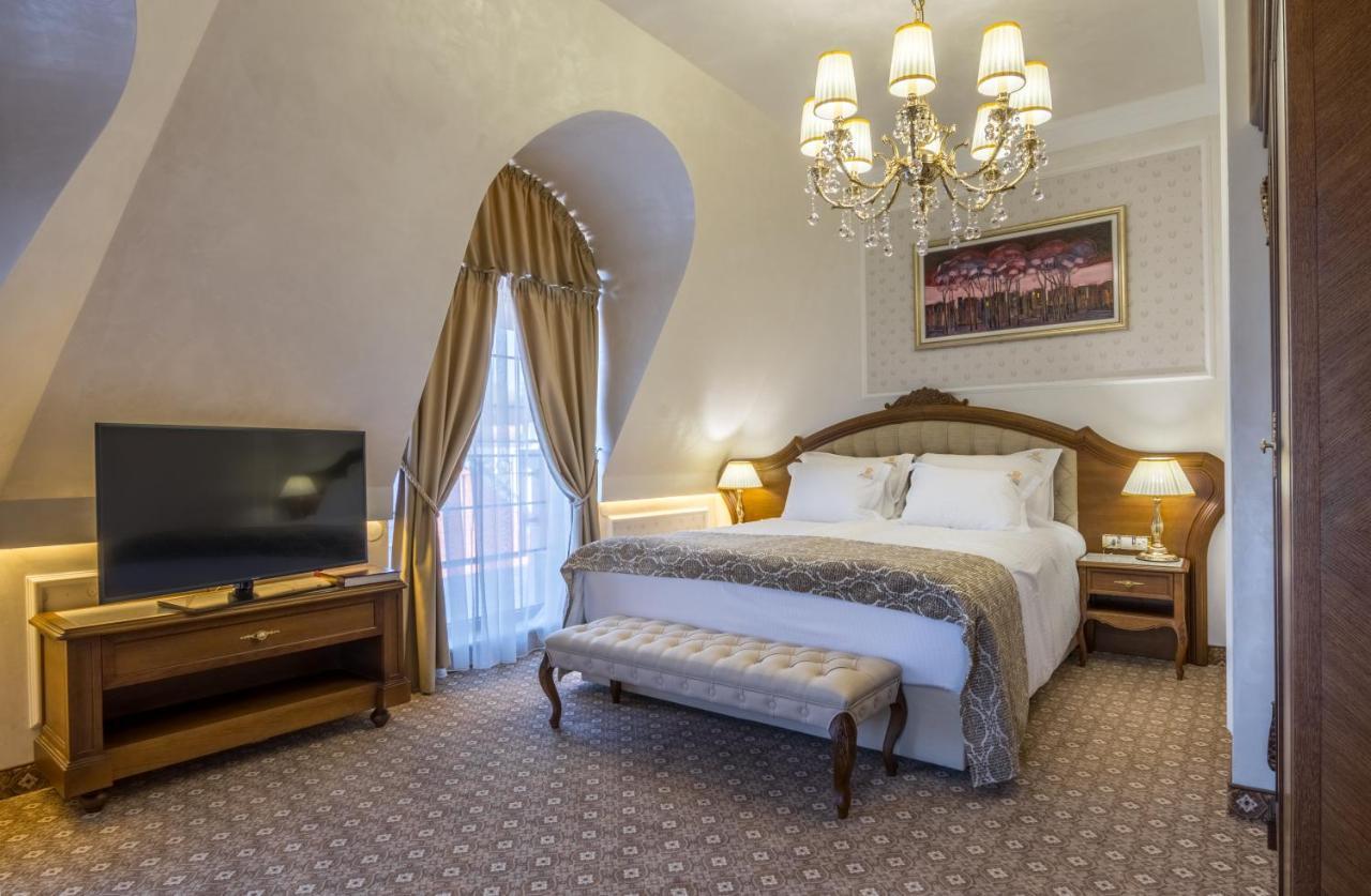 Residence City Garden - Certificate Of Excellence Top 10 Best Five-Stars City Hotels For 2024 Awarded By Htif 普罗夫迪夫 外观 照片