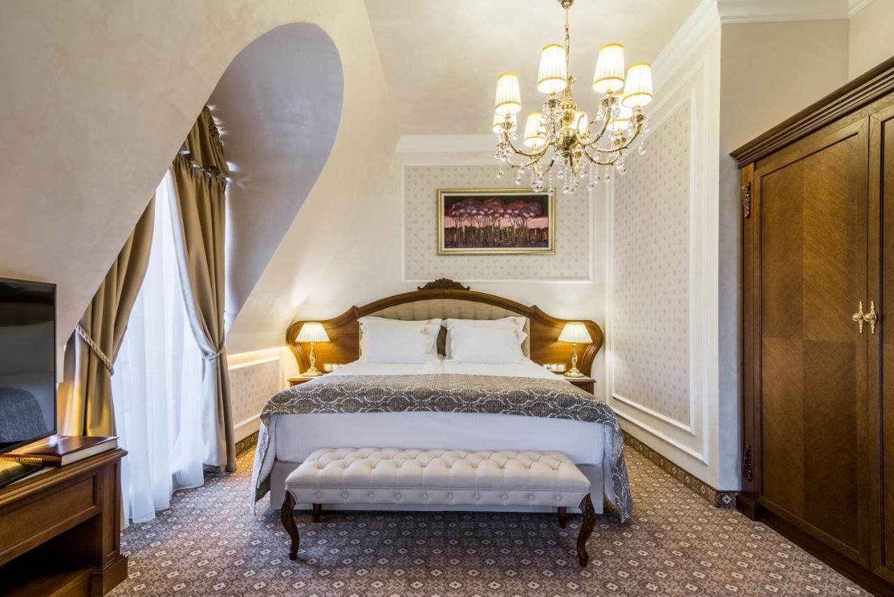 Residence City Garden - Certificate Of Excellence Top 10 Best Five-Stars City Hotels For 2024 Awarded By Htif 普罗夫迪夫 外观 照片